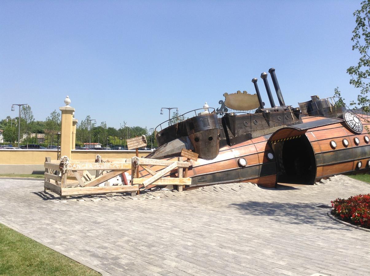 Gardaland Adventure Hotel Castelnuovo del Garda Zewnętrze zdjęcie