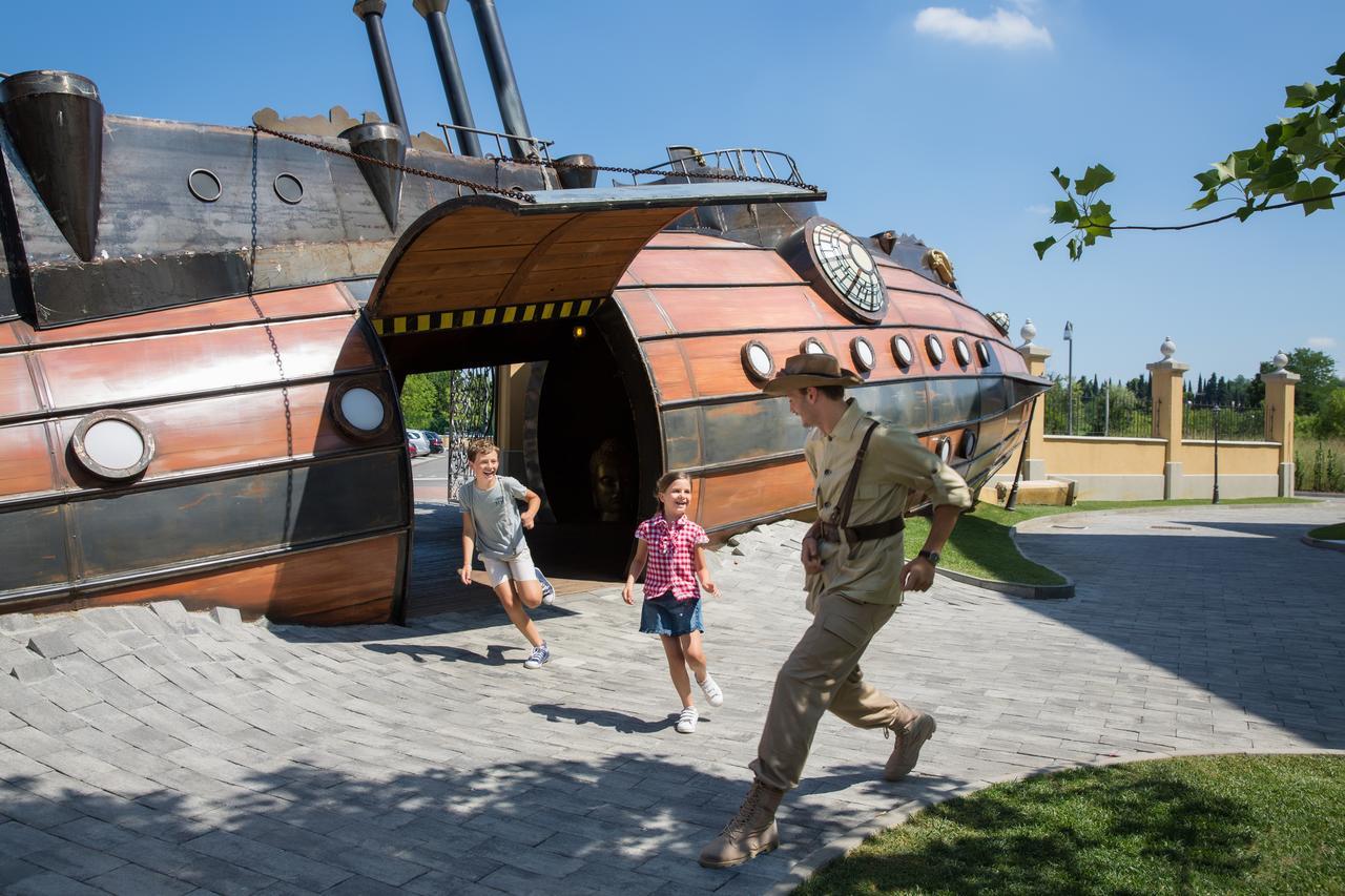 Gardaland Adventure Hotel Castelnuovo del Garda Zewnętrze zdjęcie